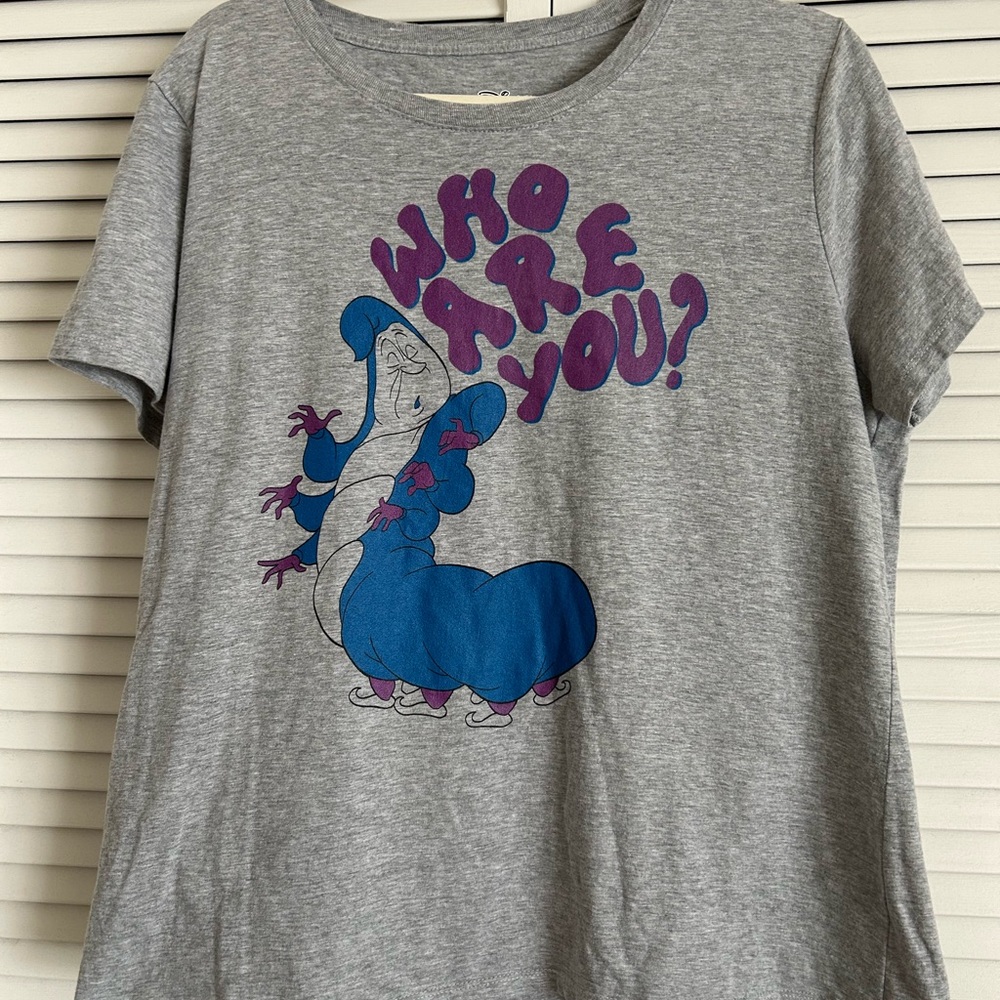 Disney Alice in Wonderland Heimlich tee-gray blue purple XL - Picture 2 of 4
